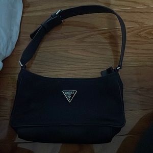 Guess Shoulder Bag